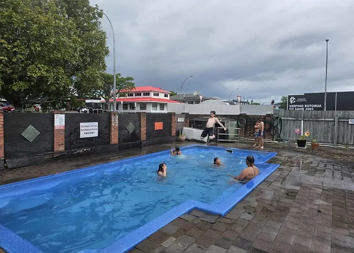 모텔 Kuirau Park Motor Lodge- Thermal Mineral Pool 3*