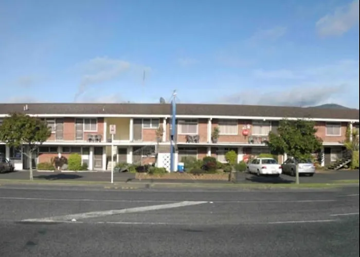 Kuirau Park Motor Lodge- Thermal Mineral Pool 3*